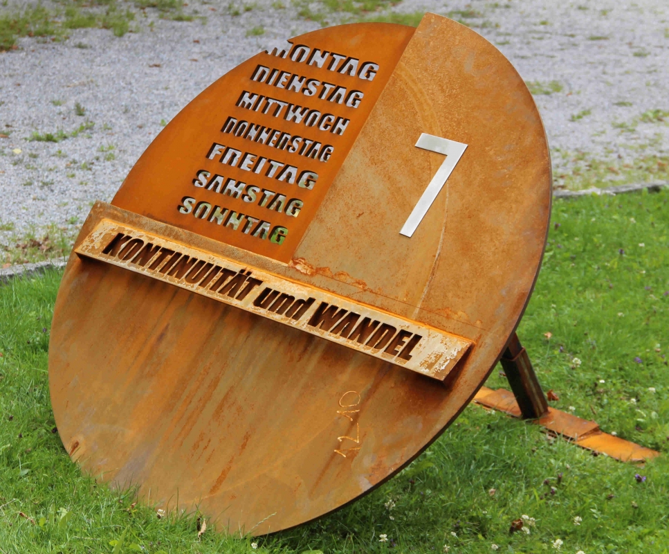 Metall, Edelstahl
Ø 122 cm, 150 kg
Ausstellungsansicht Stift Rein
